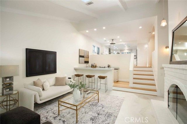 29846 Triunfo Drive, Agoura Hills, CA 91301