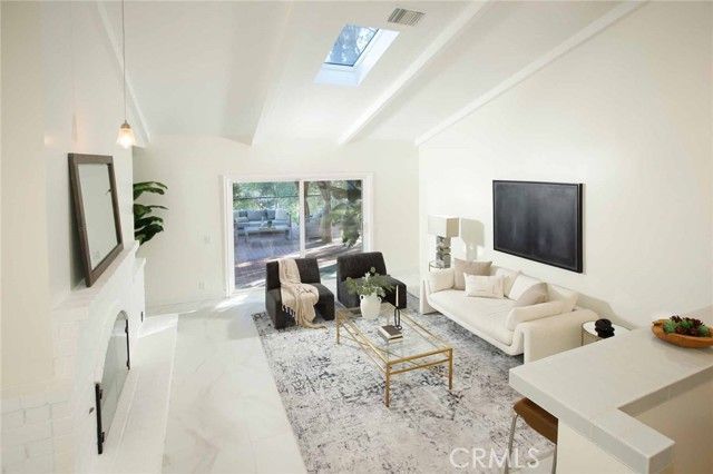 29846 Triunfo Drive, Agoura Hills, CA 91301