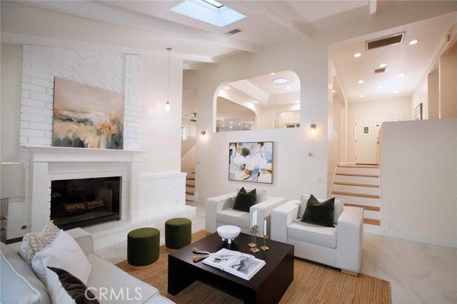 29846 Triunfo Drive, Agoura Hills, CA 91301