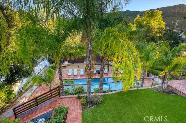 29846 Triunfo Drive, Agoura Hills, CA 91301