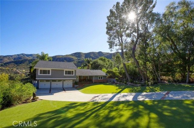 29846 Triunfo Drive, Agoura Hills, CA 91301