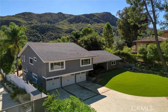 29846 Triunfo Drive, Agoura Hills, CA 91301