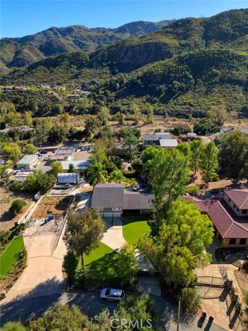 29846 Triunfo Drive, Agoura Hills, CA 91301