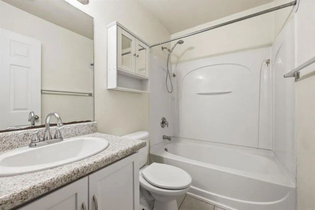 3285 Ocean View Blvd 22, San Diego, CA 92113