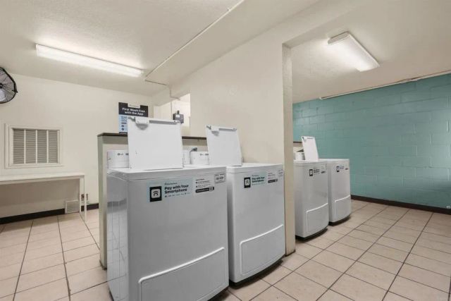 3285 Ocean View Blvd 22, San Diego, CA 92113