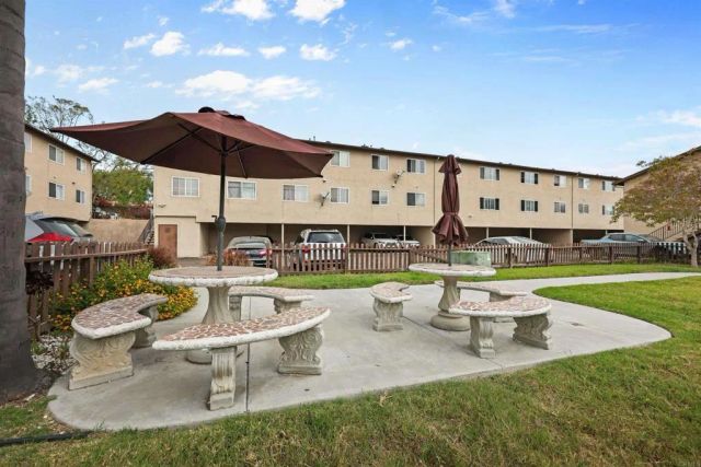 3285 Ocean View Blvd 22, San Diego, CA 92113