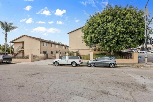 3285 Ocean View Blvd 22, San Diego, CA 92113