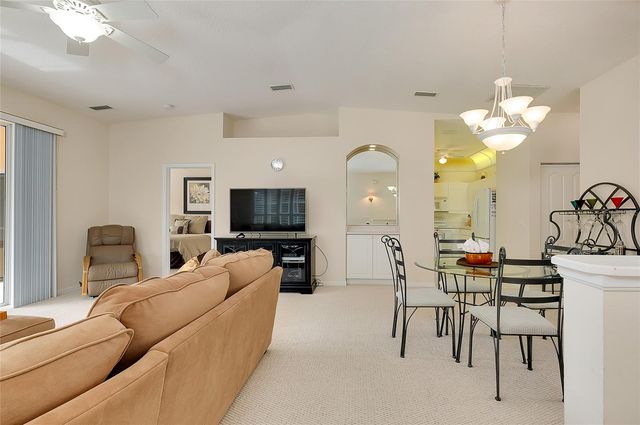 1102 GONDOLA PARK DRIVE 1102, Venice, FL 34292