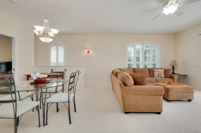 1102 GONDOLA PARK DRIVE 1102, Venice, FL 34292