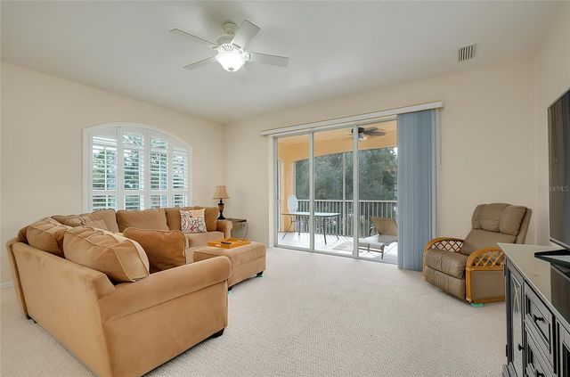 1102 GONDOLA PARK DRIVE 1102, Venice, FL 34292