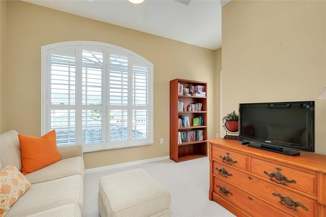 1102 GONDOLA PARK DRIVE 1102, Venice, FL 34292