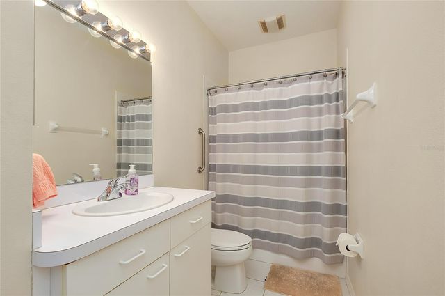 1102 GONDOLA PARK DRIVE 1102, Venice, FL 34292