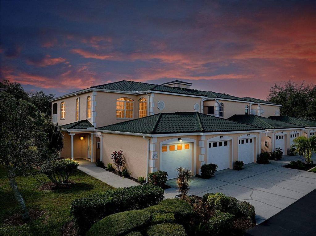 1102 GONDOLA PARK DRIVE 1102, Venice, FL 34292