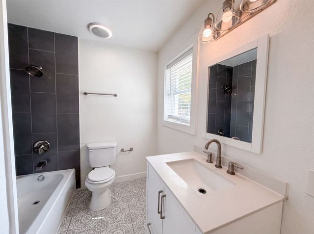 832 Central Drive, Bedford, TX 76022