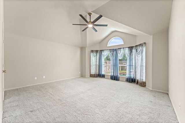 11123 Maidenfair Drive, Tomball, TX 77375