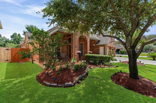11123 Maidenfair Drive, Tomball, TX 77375