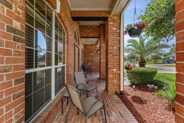 11123 Maidenfair Drive, Tomball, TX 77375