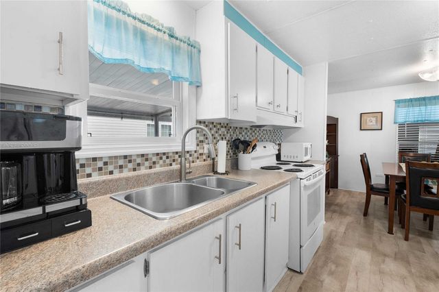 5541 BENTON STREET, Zephyrhills, FL 33542