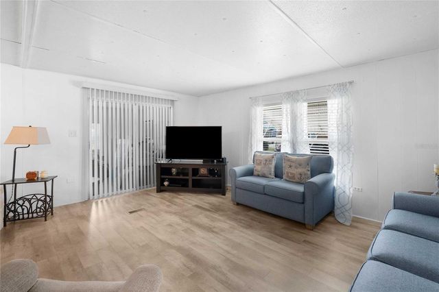 5541 BENTON STREET, Zephyrhills, FL 33542