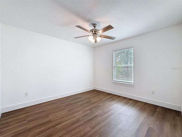 10370 GOLDEN AVENUE, Weeki Wachee, FL 34613