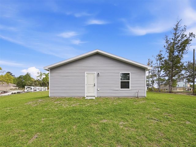 10370 GOLDEN AVENUE, Weeki Wachee, FL 34613