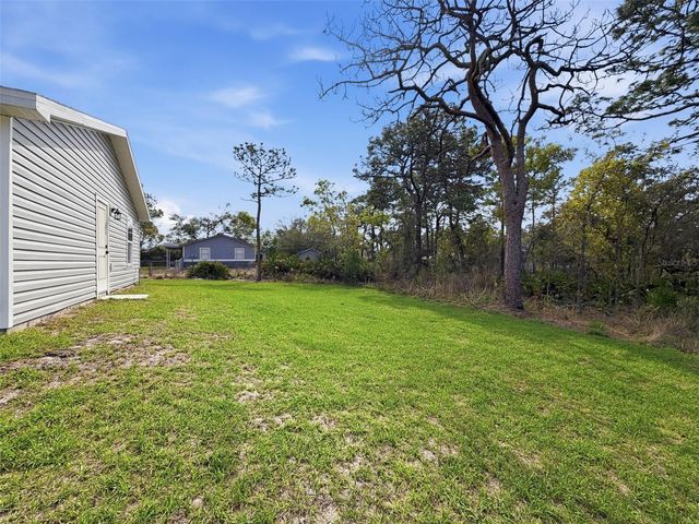 10370 GOLDEN AVENUE, Weeki Wachee, FL 34613