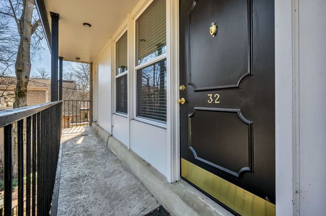 3831 West End Ave Apt 32, Nashville, TN 37205