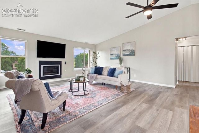 496 W Rockrimmon Boulevard F, Colorado Springs, CO 80919