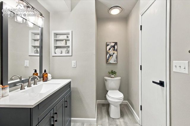 496 W Rockrimmon Boulevard F, Colorado Springs, CO 80919