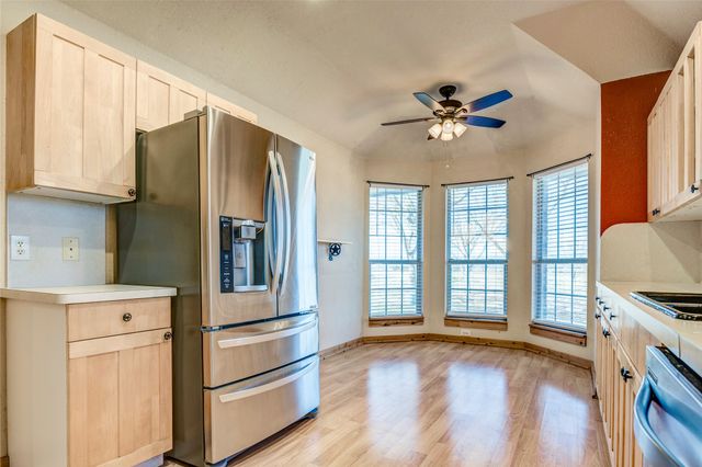 422 E Fm 6, Nevada, TX 75173