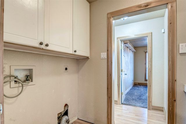 422 E Fm 6, Nevada, TX 75173