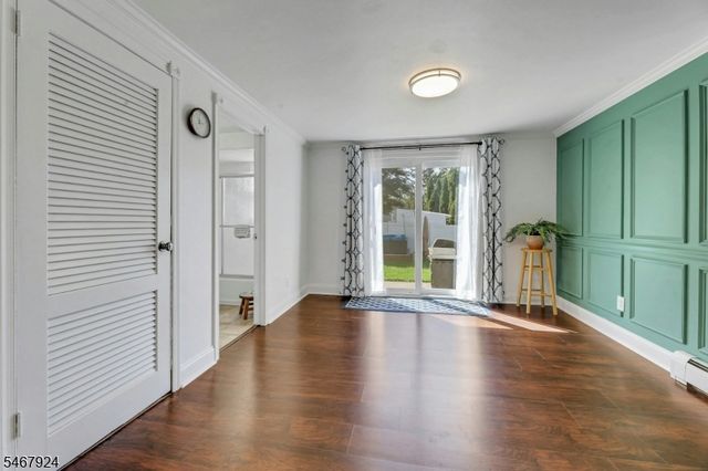 33 Van Buren Ave, Westwood Boro, NJ 07675