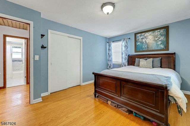 33 Van Buren Ave, Westwood Boro, NJ 07675