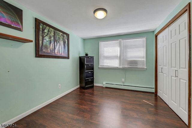 33 Van Buren Ave, Westwood Boro, NJ 07675