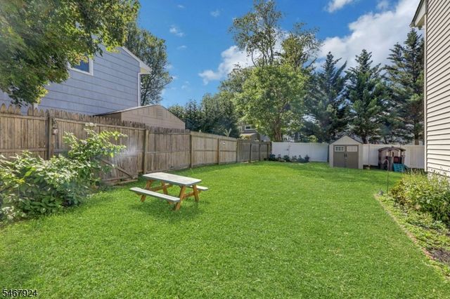 33 Van Buren Ave, Westwood Boro, NJ 07675