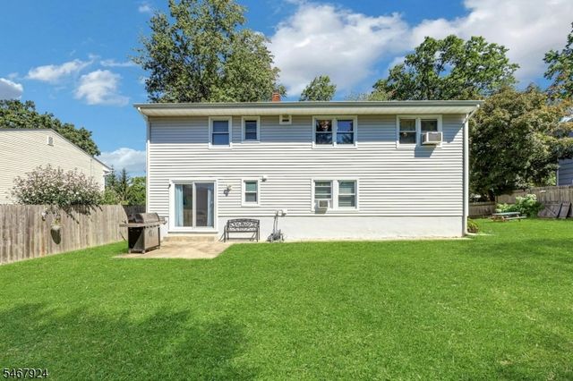 33 Van Buren Ave, Westwood Boro, NJ 07675