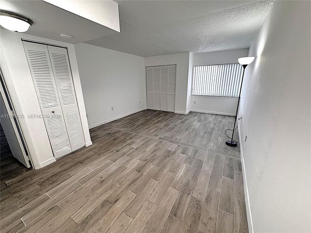 711 N Pine Island Road 211, Plantation, FL 33324
