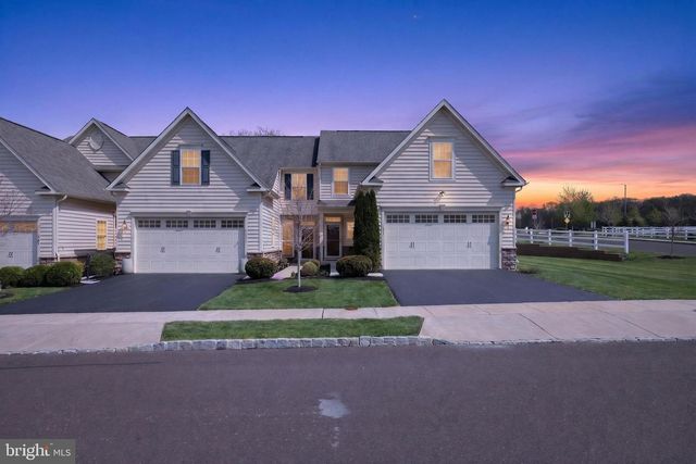 1001 ARBOUR LN, Quakertown, PA 18951