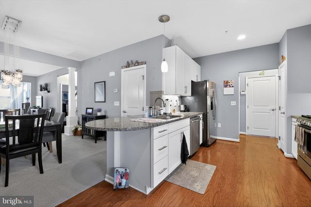 1001 ARBOUR LN, Quakertown, PA 18951