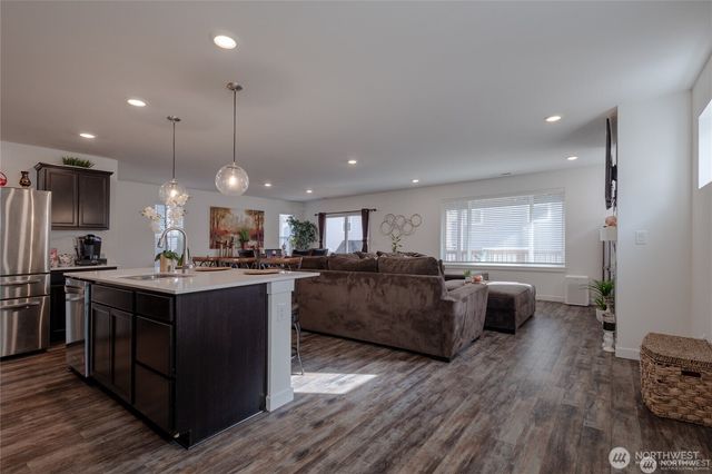 848 Vine Maple Street SE, Olympia, WA 98503