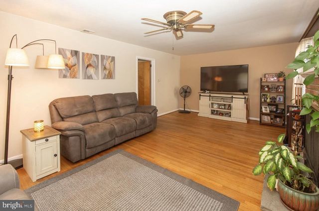 120 W 8TH ST, Pottstown, PA 19464