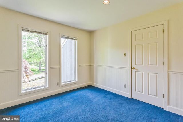 111 LONELY RD, Sellersville, PA 18960