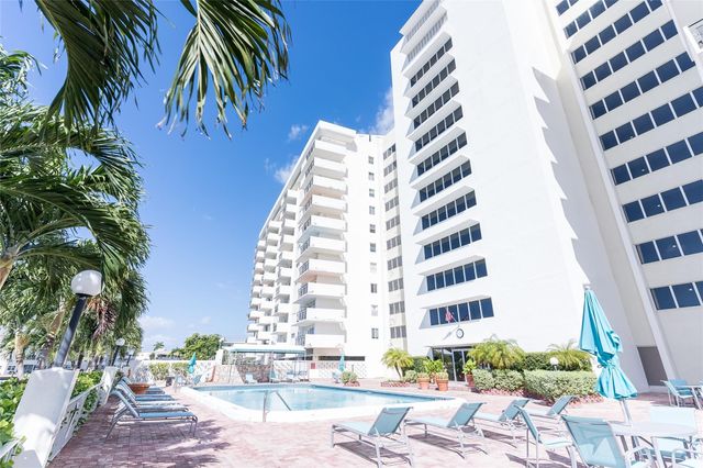 401 Golden Isles Drive 412, Hallandale Beach, FL 33009