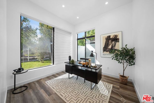 5812 Willis Avenue, Sherman Oaks, CA 91411