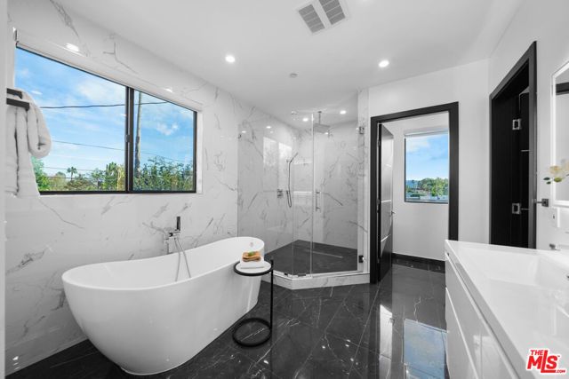 5812 Willis Avenue, Sherman Oaks, CA 91411