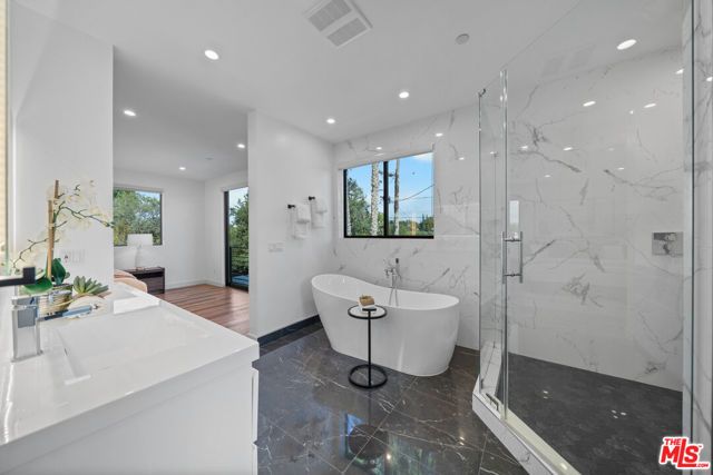 5812 Willis Avenue, Sherman Oaks, CA 91411