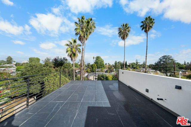 5812 Willis Avenue, Sherman Oaks, CA 91411