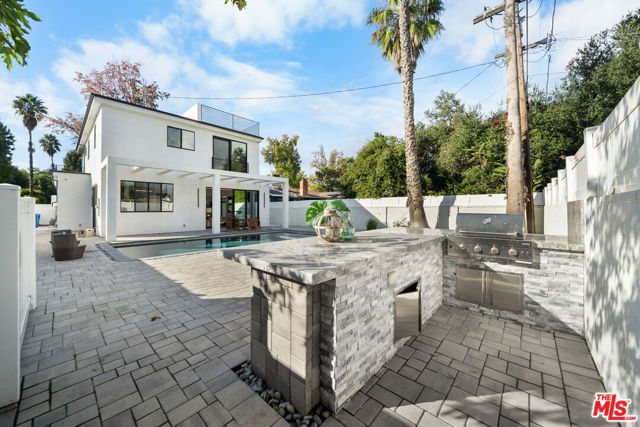 5812 Willis Avenue, Sherman Oaks, CA 91411