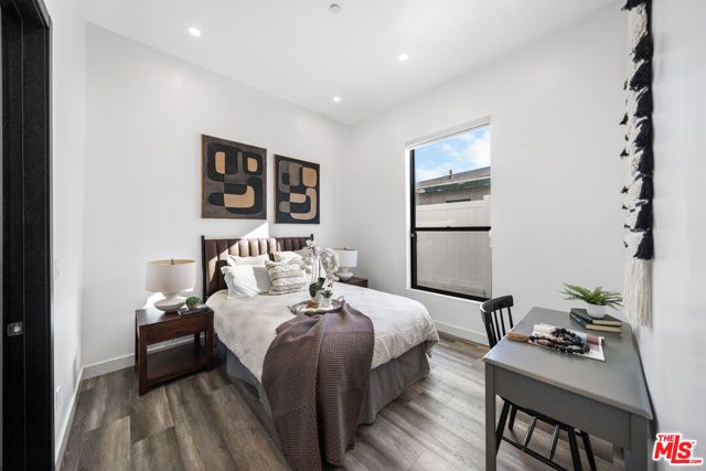 5812 Willis Avenue, Sherman Oaks, CA 91411