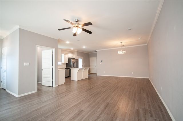 4073 Santa Maria Lane, Fayetteville, AR 72704